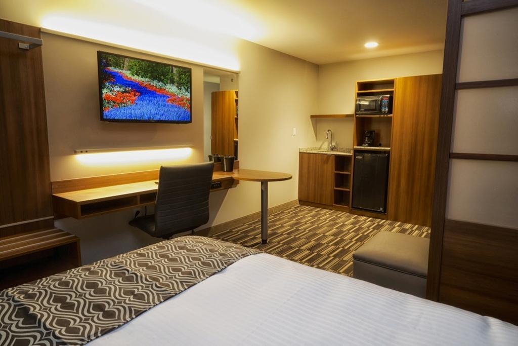 Microtel Inn & Suites Sault Ste. Marie Bilik gambar