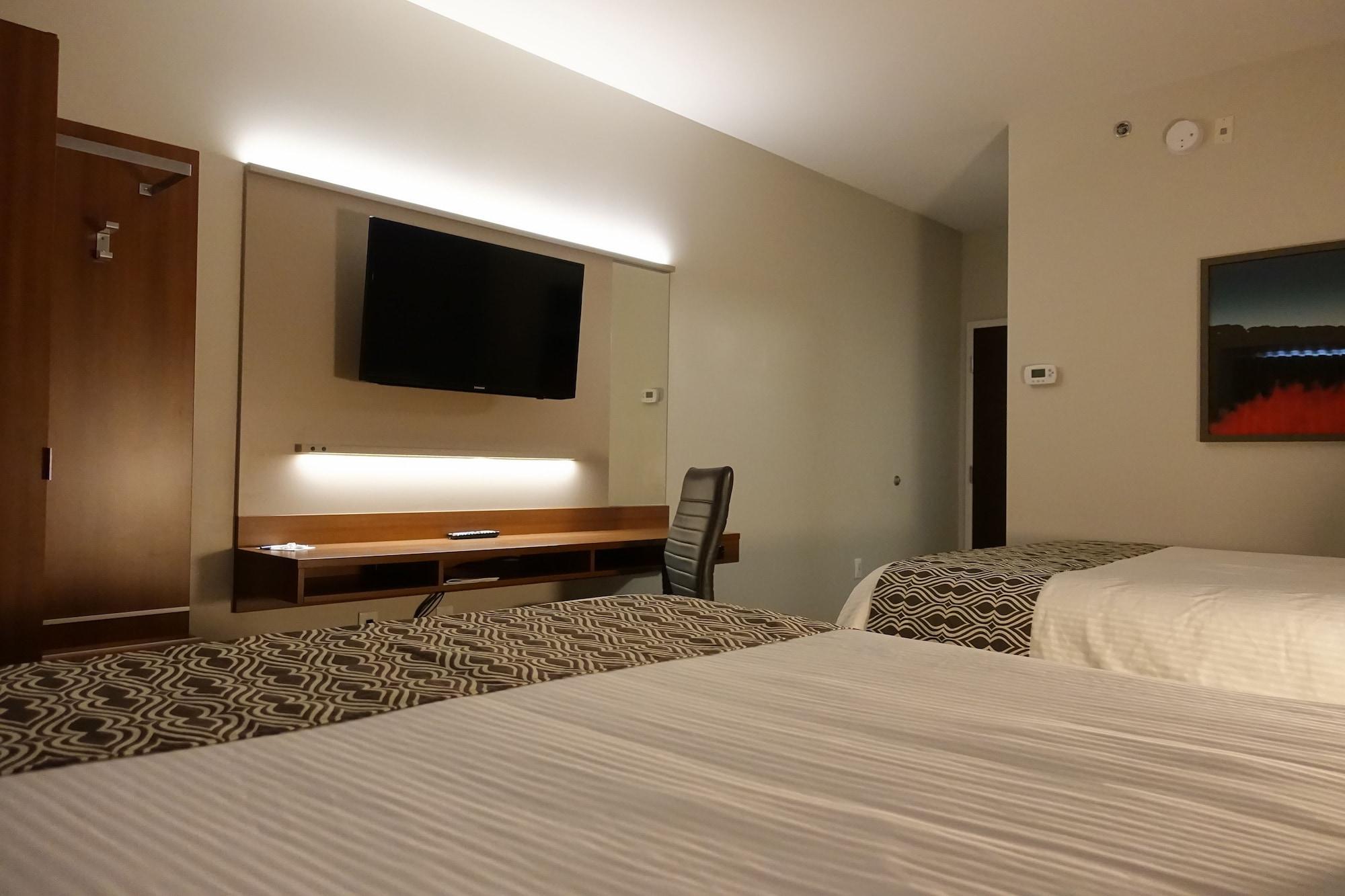 Microtel Inn & Suites Sault Ste. Marie Luaran gambar