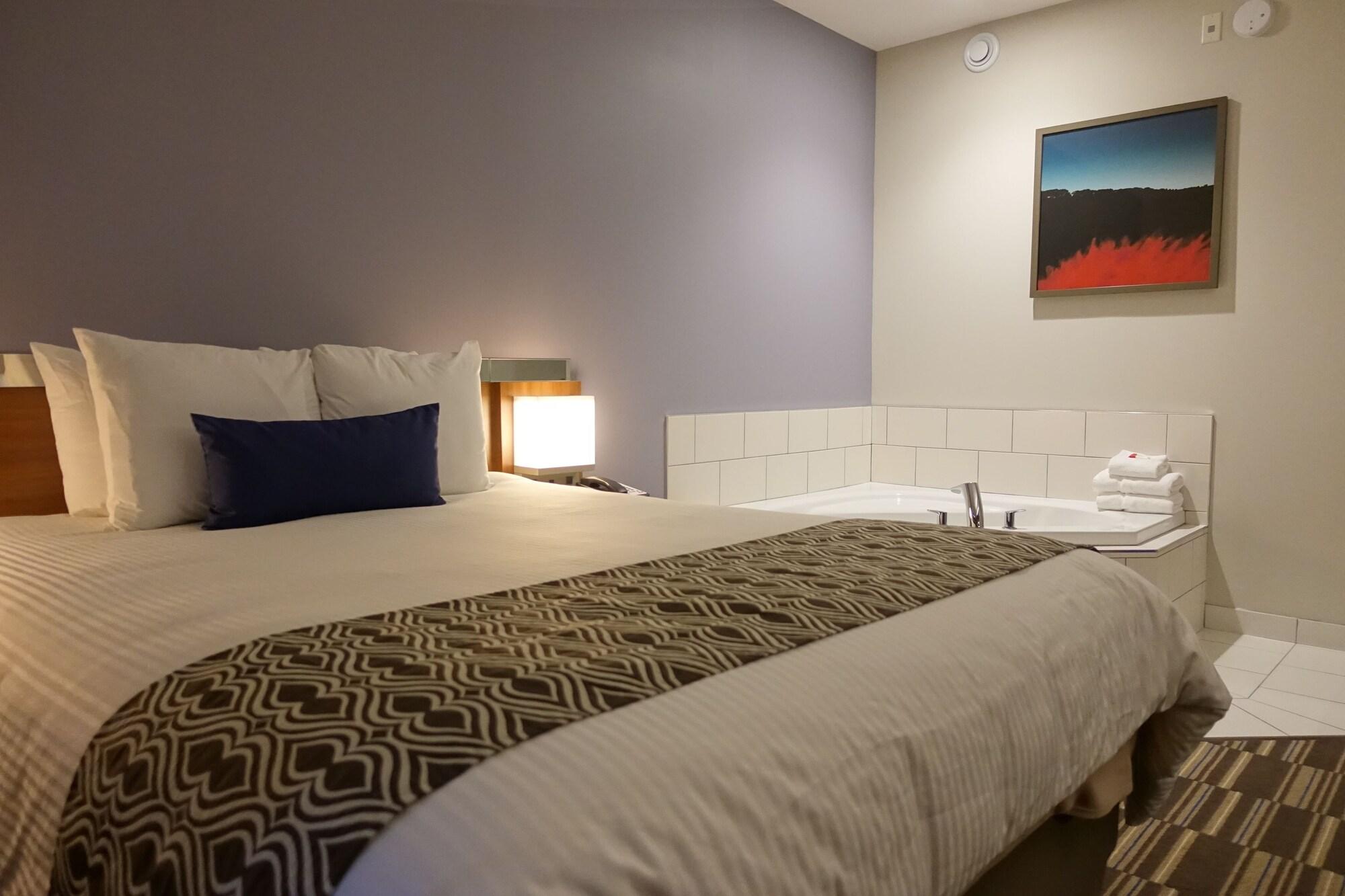 Microtel Inn & Suites Sault Ste. Marie Luaran gambar