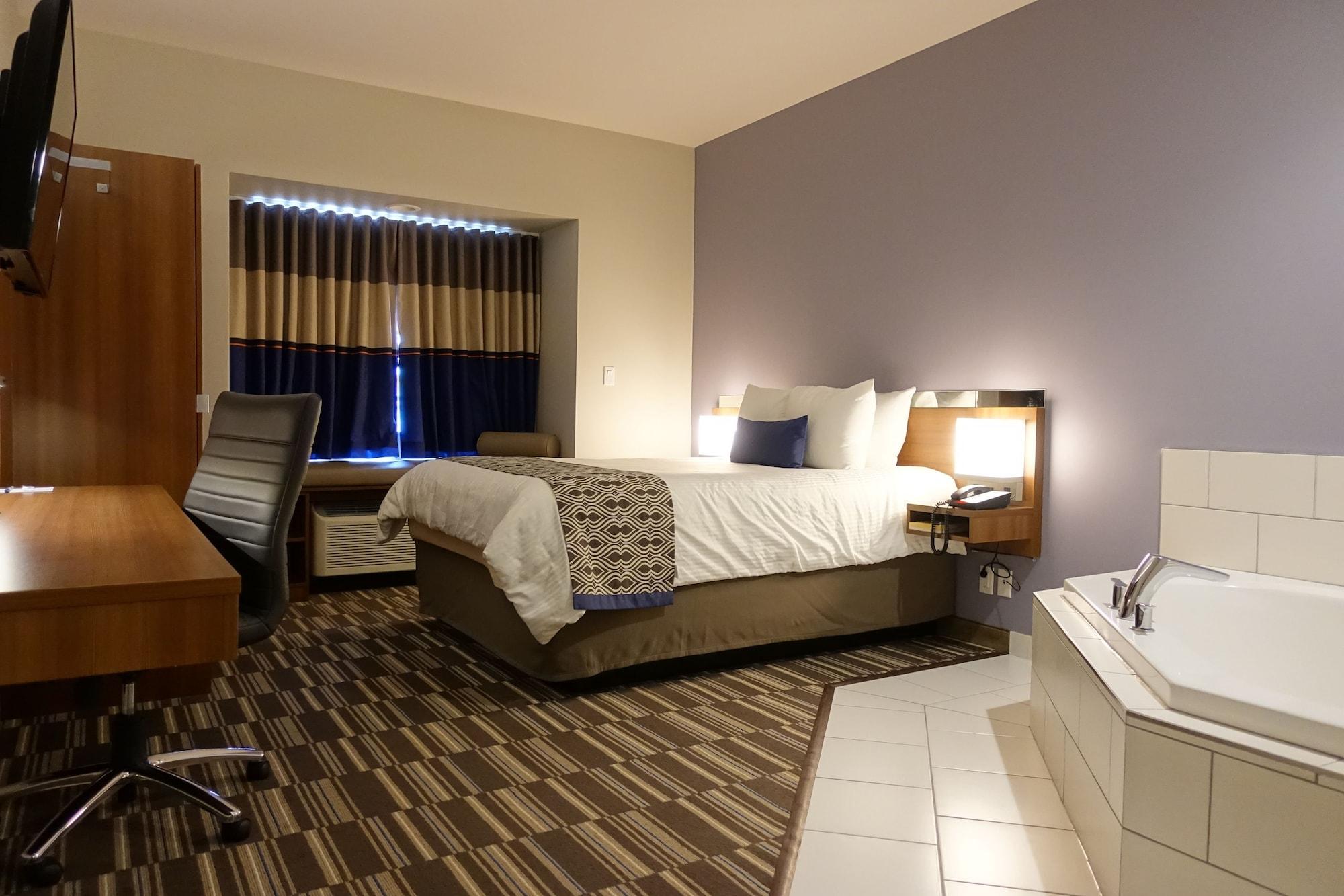 Microtel Inn & Suites Sault Ste. Marie Luaran gambar