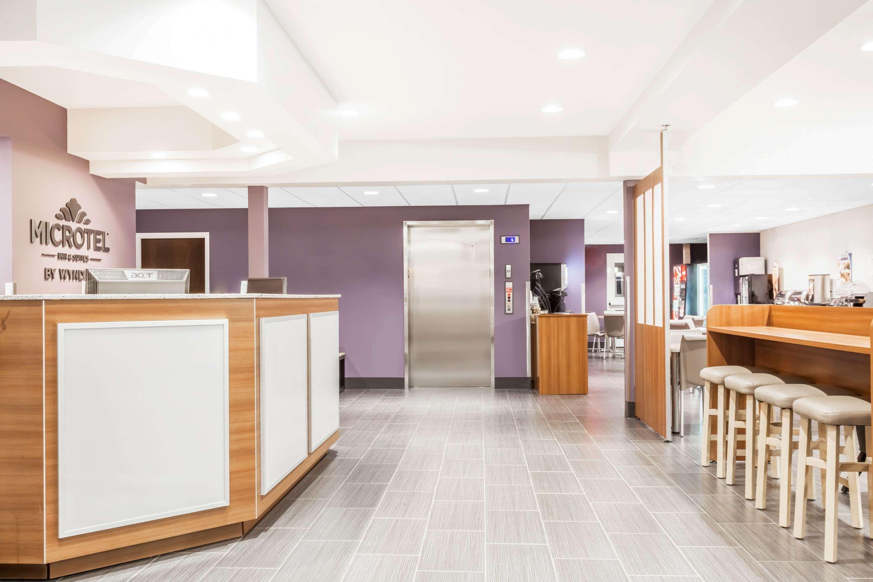 Microtel Inn & Suites Sault Ste. Marie Luaran gambar