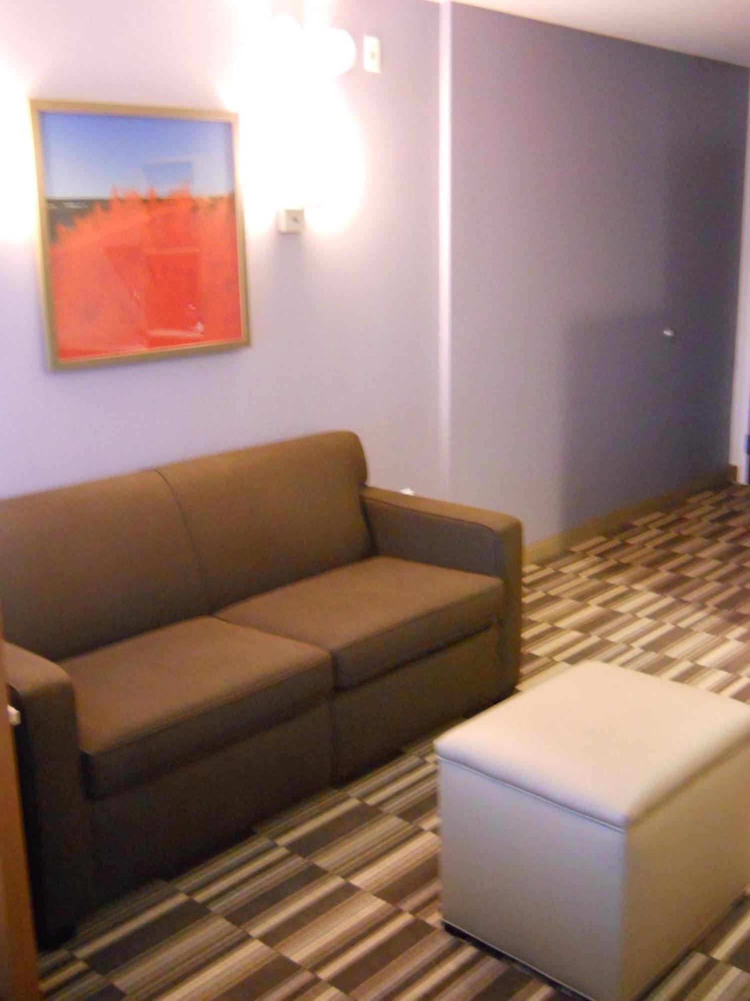 Microtel Inn & Suites Sault Ste. Marie Luaran gambar