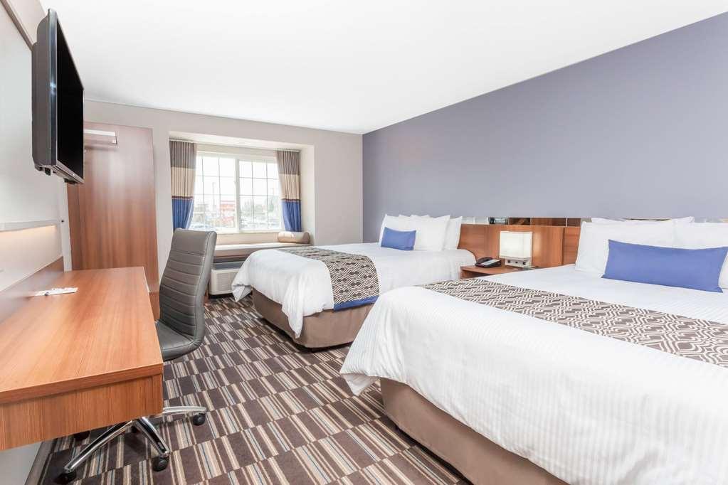 Microtel Inn & Suites Sault Ste. Marie Bilik gambar