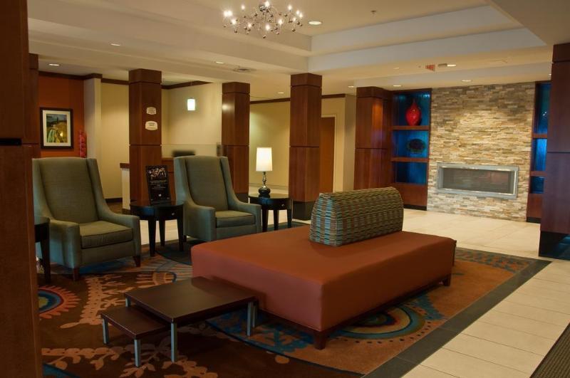 Microtel Inn & Suites Sault Ste. Marie Luaran gambar